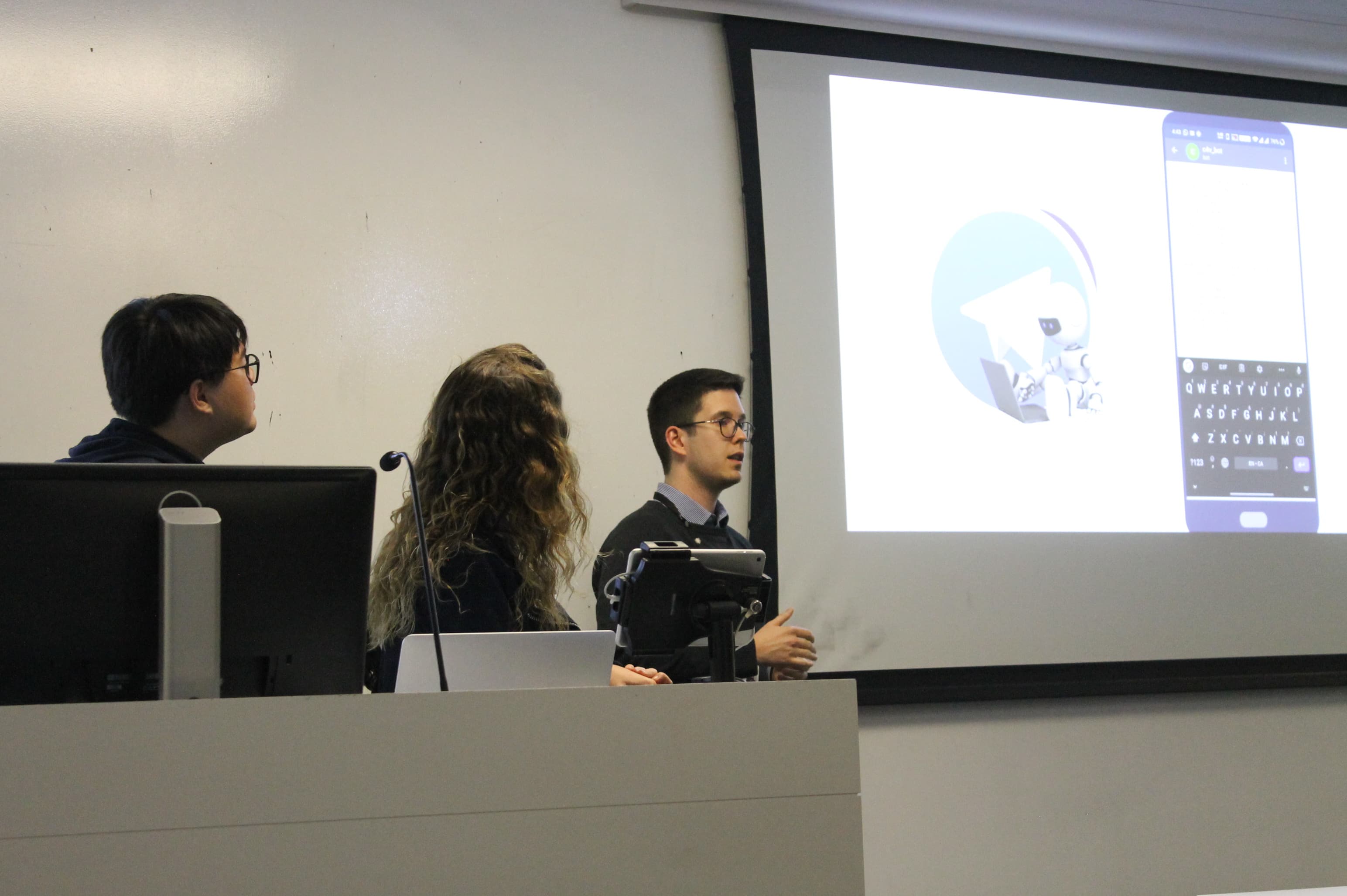 Presenting the project to the judges